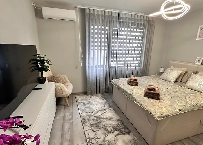 за гости Noa Sift Apartment *