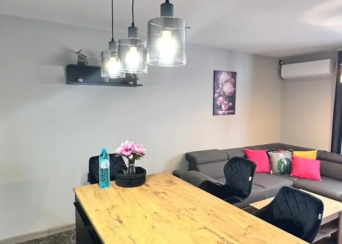 за гости Noa Sift